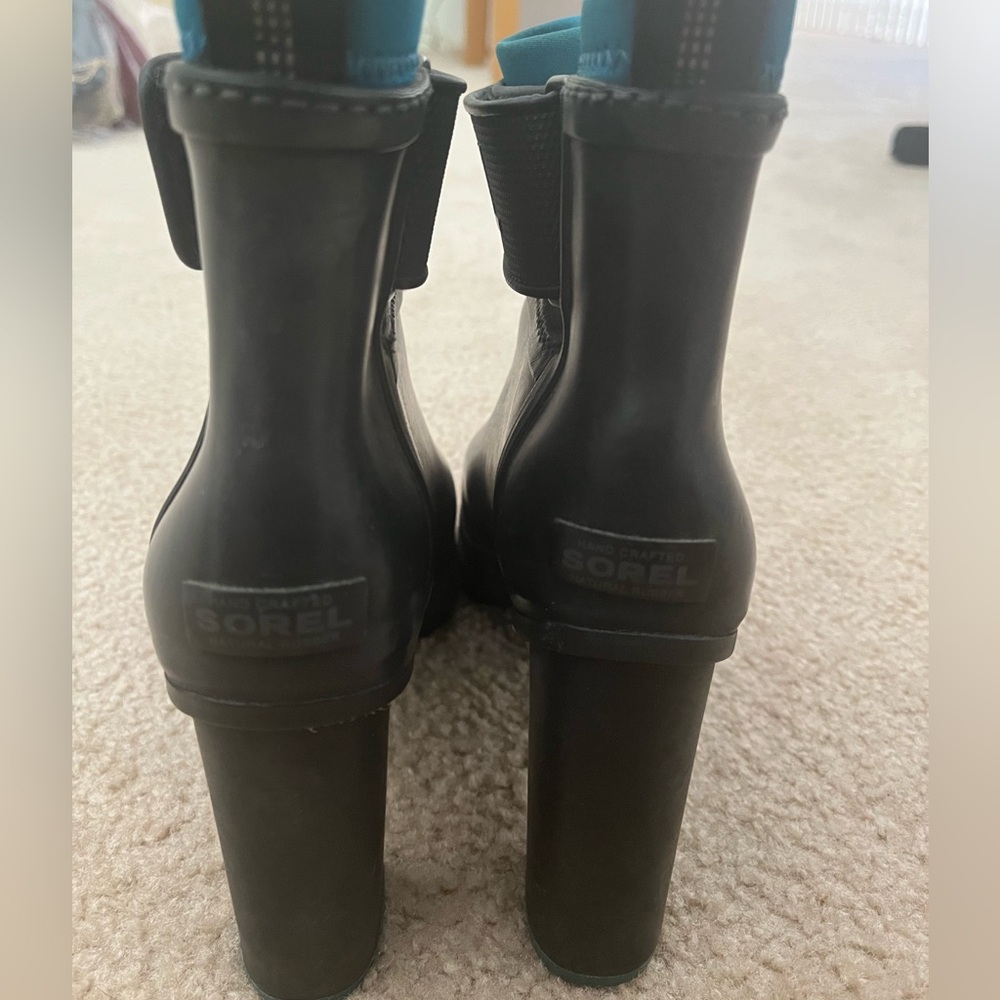 Sorel Women’s Boots - Picture 5 of 10